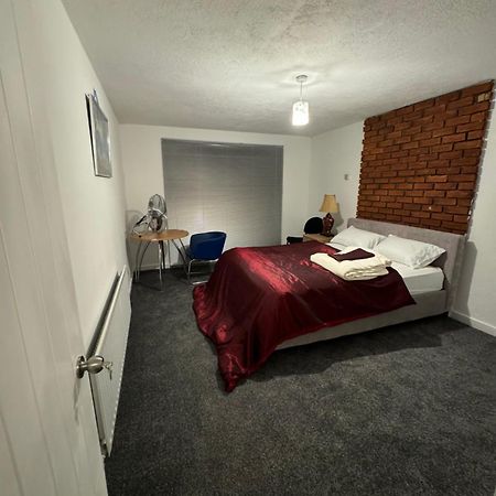 Transformative Housing Lismore Close นอตติงแฮม ภายนอก รูปภาพ