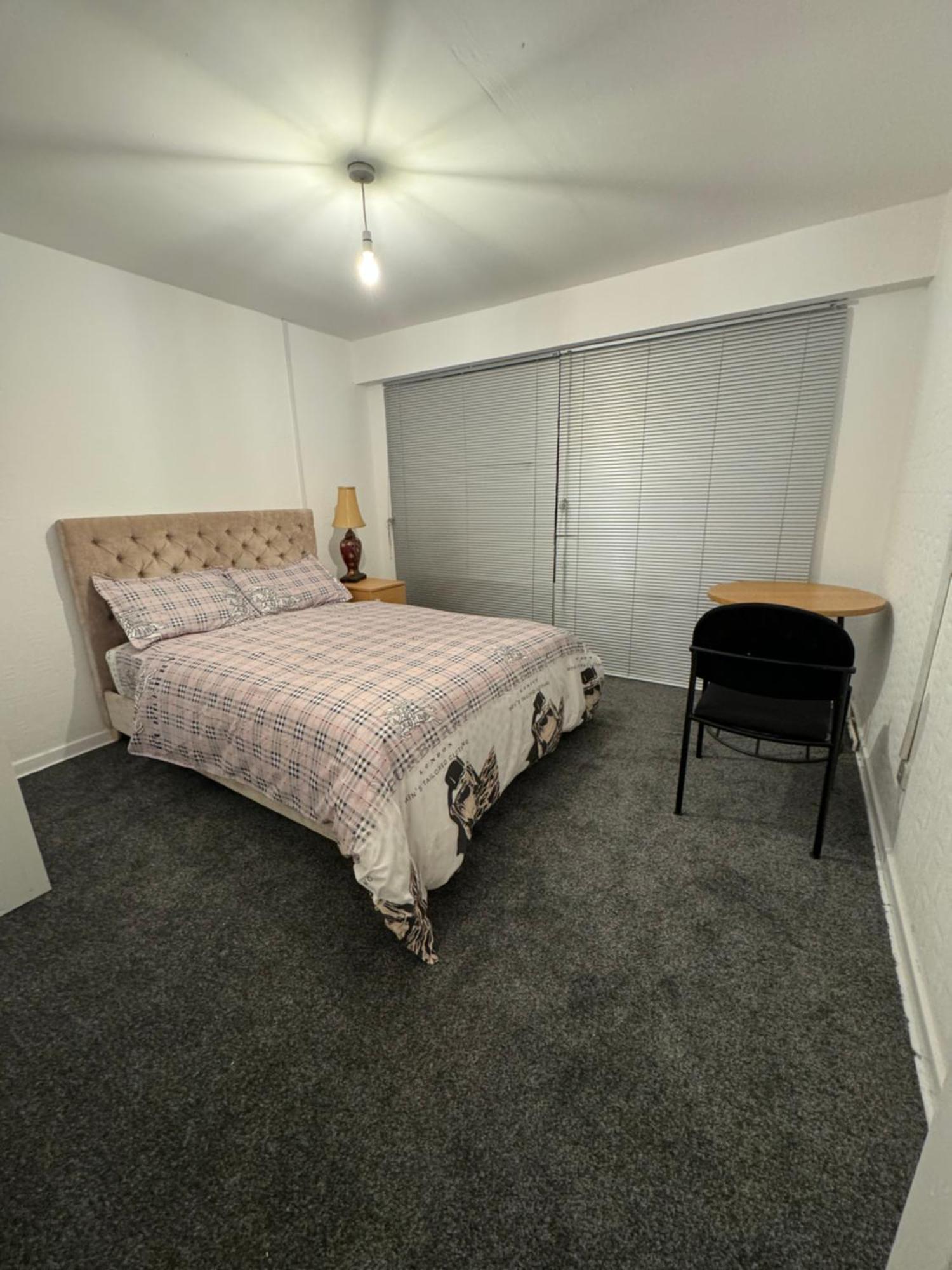 Transformative Housing Lismore Close นอตติงแฮม ภายนอก รูปภาพ